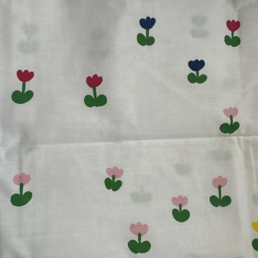 Vintage 70s Pillowcases Set 2 STANDARD Wamsutta Buttercups White Floral Tulips